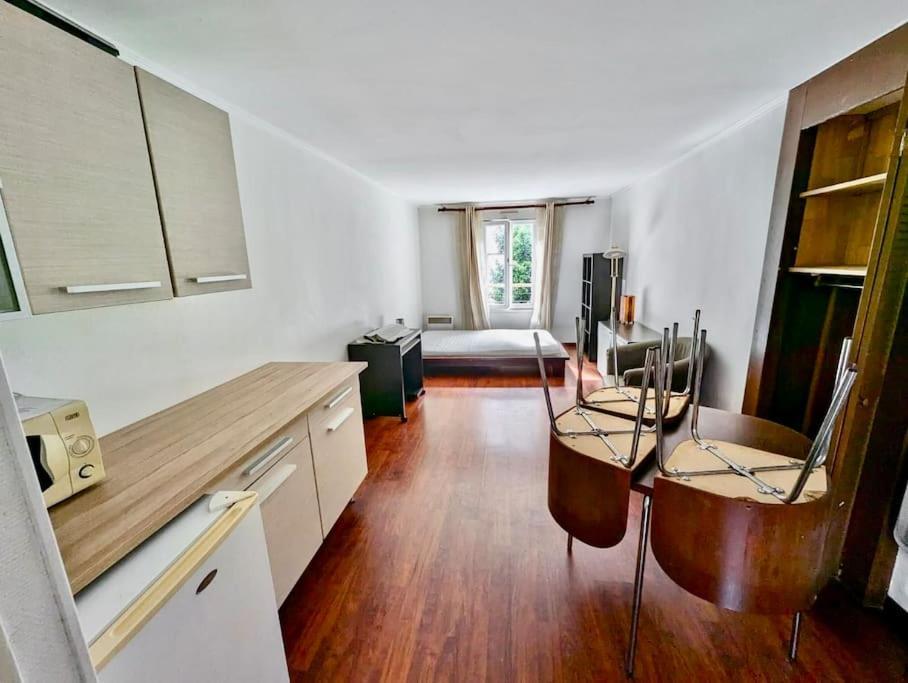 Studio Spacieux - Calme & Tout Equipe Avec Wifi Grenoble Buitenkant foto